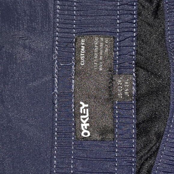 Oakley Mens Board Shorts NWT - Picture 7 of 8